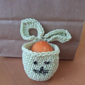 Osterhasen-Körbchen