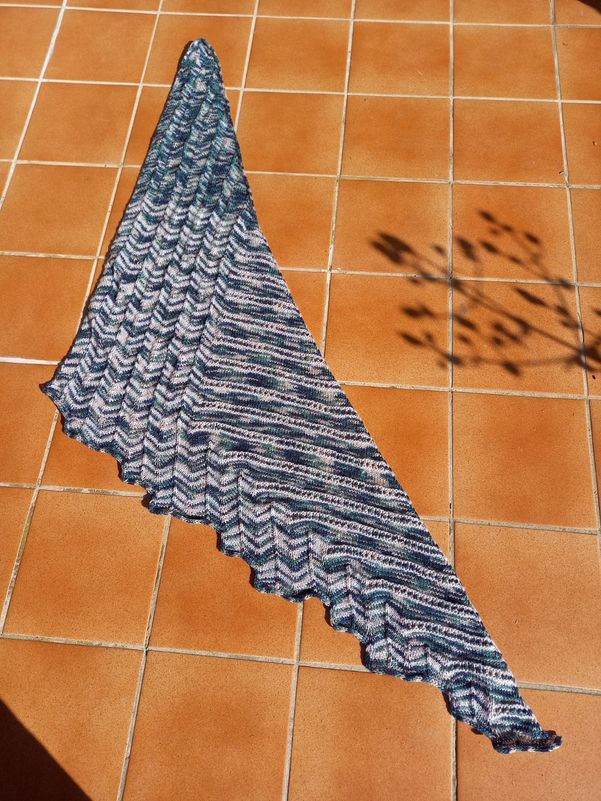 Hahnenkamm Race Shawl