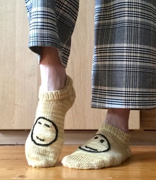 Ein kleines Lächeln an den Füßen