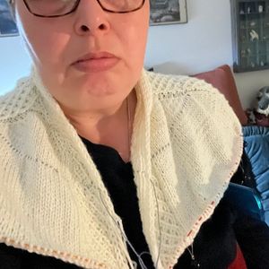 KAL Strickjacke Blume des Lebens lang