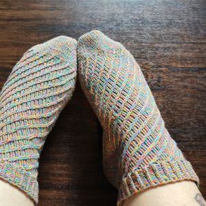 Toe Up Socken gleichzeitig auf 2 Rundstricknadeln 