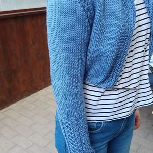 Strickjacke Blume des Lebens-kurz