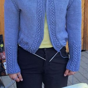 Strickjacke Blume des Lebens-kurz