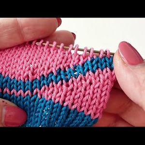 Verkürzte Reihen Stricken mit Doppelmaschen bzw  Hasenöhrchen bzw  German Short Rows